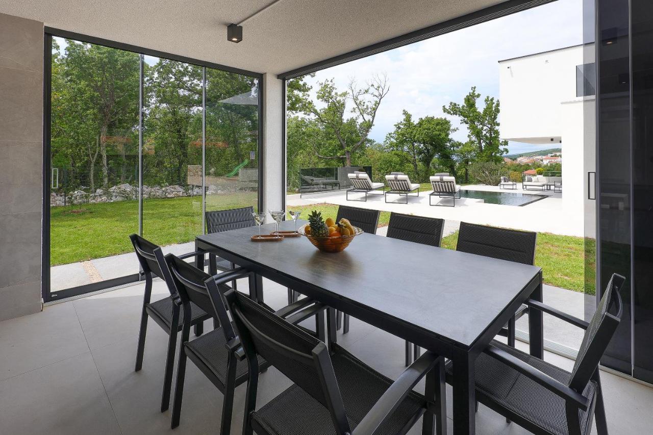 Villa Luxury Cloer, - Sauna,steam Room, 2 Jacuzzis Jadranovo