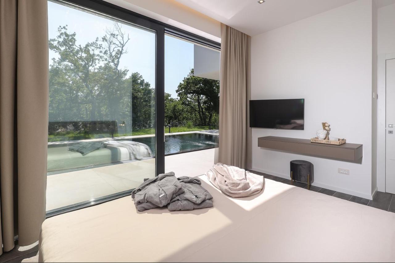 Luxury Cloer, - Sauna,steam Room, 2 Jacuzzis Villa Jadranovo