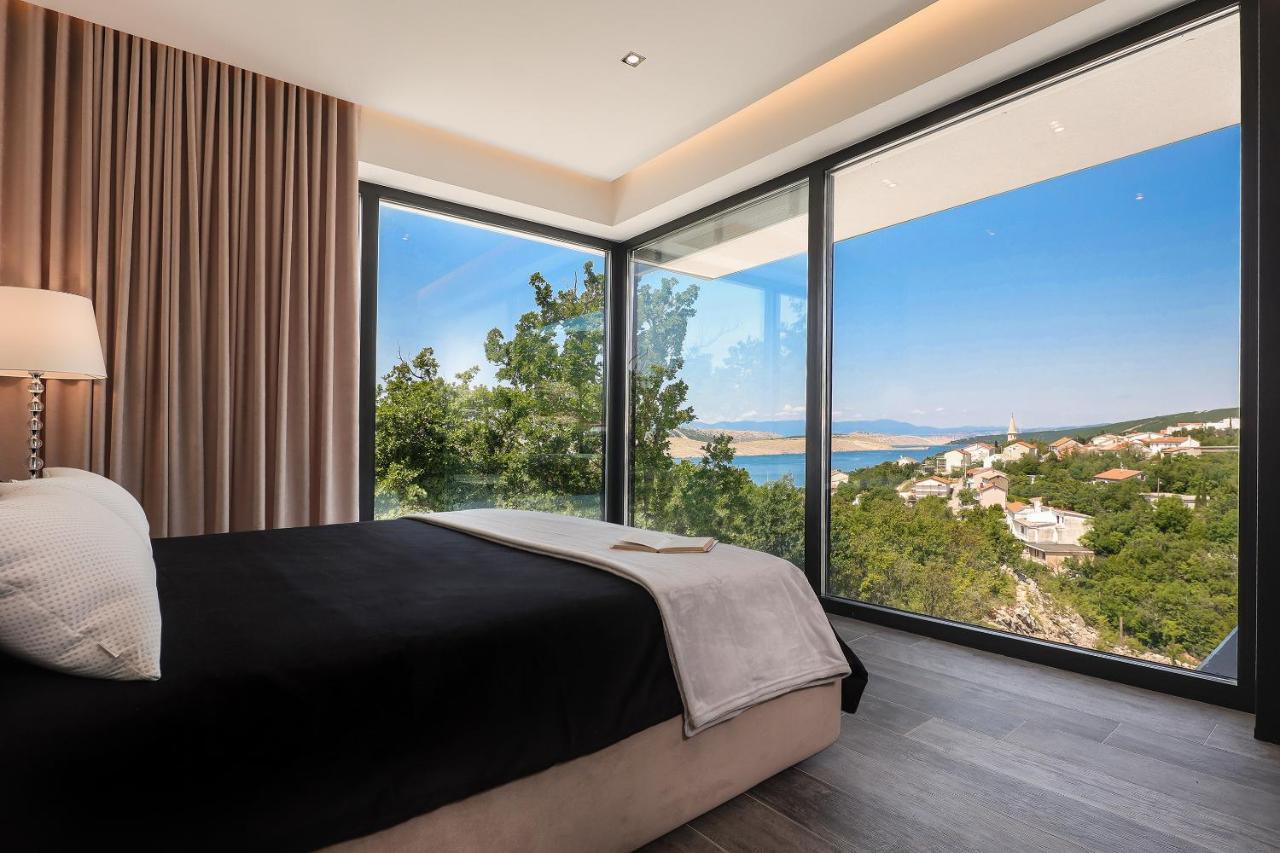 Villa Luxury Cloer, - Sauna,steam Room, 2 Jacuzzis