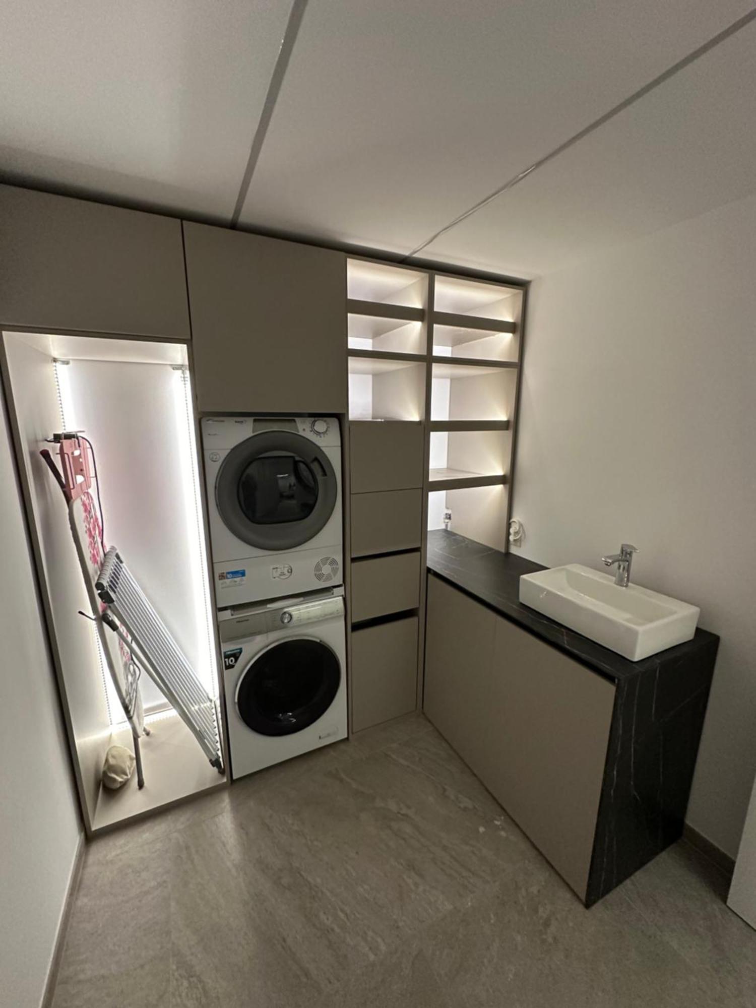 Luxury Cloer, - Sauna,steam Room, 2 Jacuzzis Villa