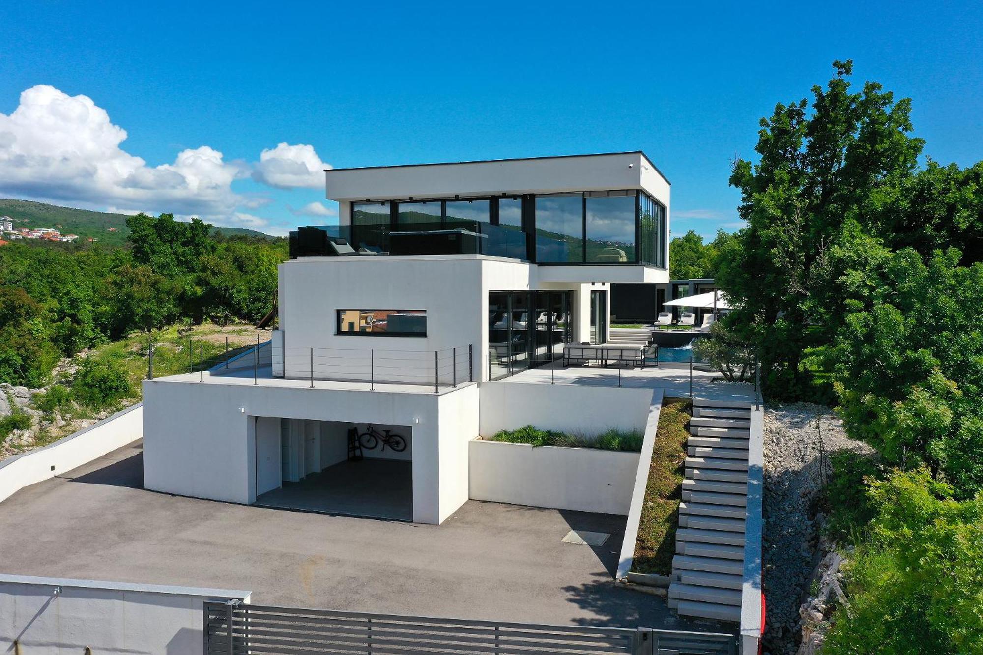 Luxury Cloer, - Sauna,steam Room, 2 Jacuzzis Vila